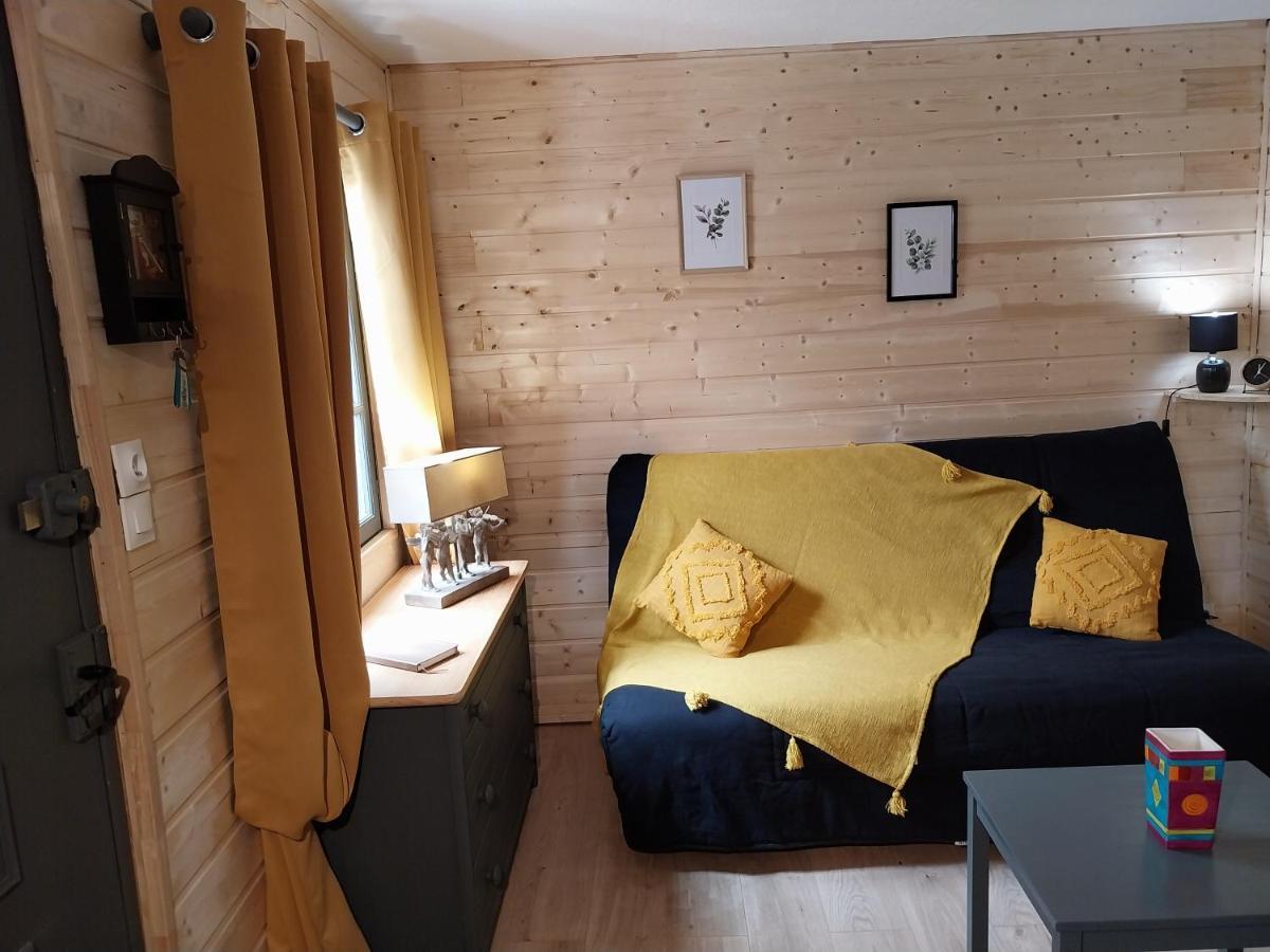 Petit Studio Dans La Prairie Saint-Auban  Bagian luar foto